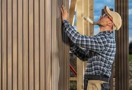 How To Choose The Right Materials for Your Siding Installation in 'Crouch Mesa, NM